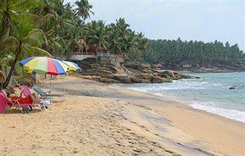 Ayur Bay Beach Resort Thiruvananthapuram Exterior photo